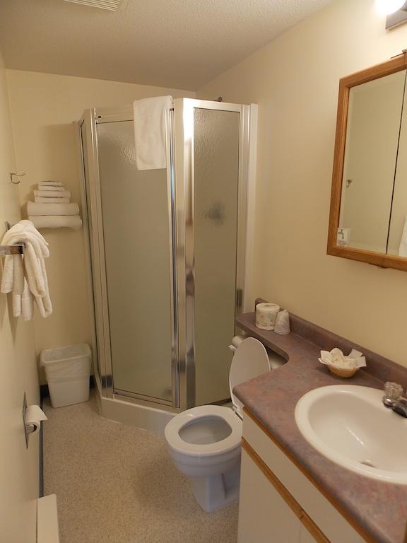 Blue River Motel Room photo