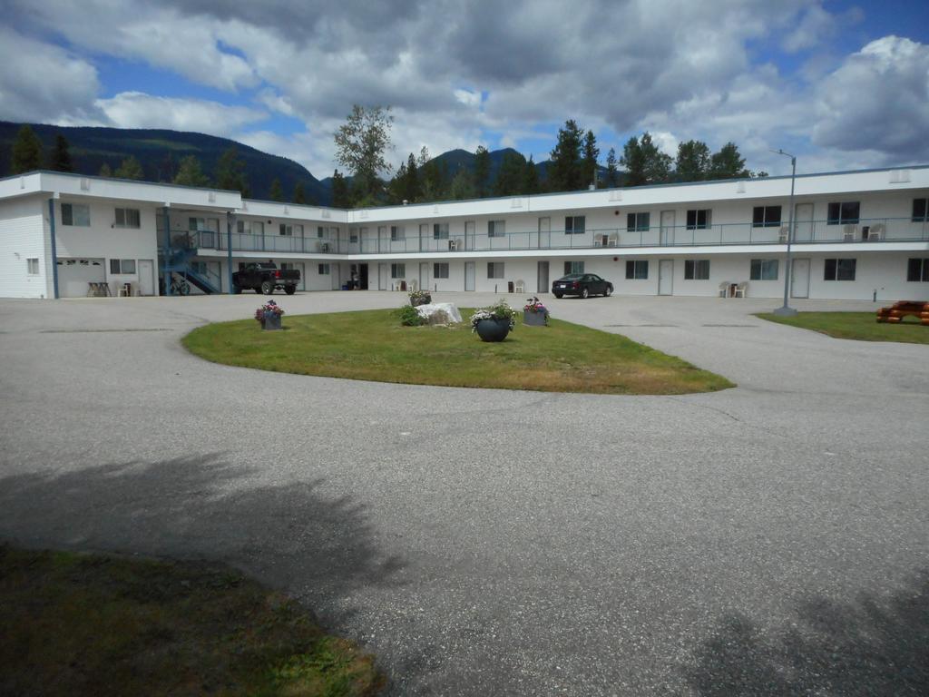 Blue River Motel Exterior photo