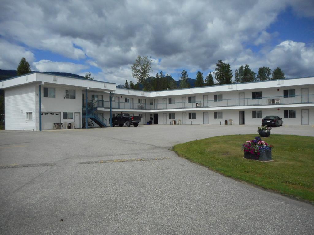 Blue River Motel Exterior photo